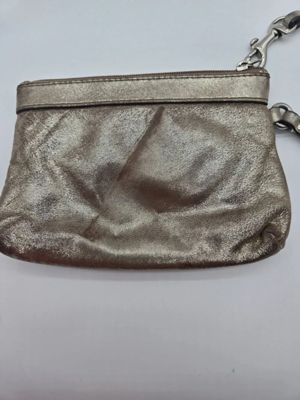Coach 43431 Metallic Gold Leather Pleated Wristlet Clutch Vintage Pouch